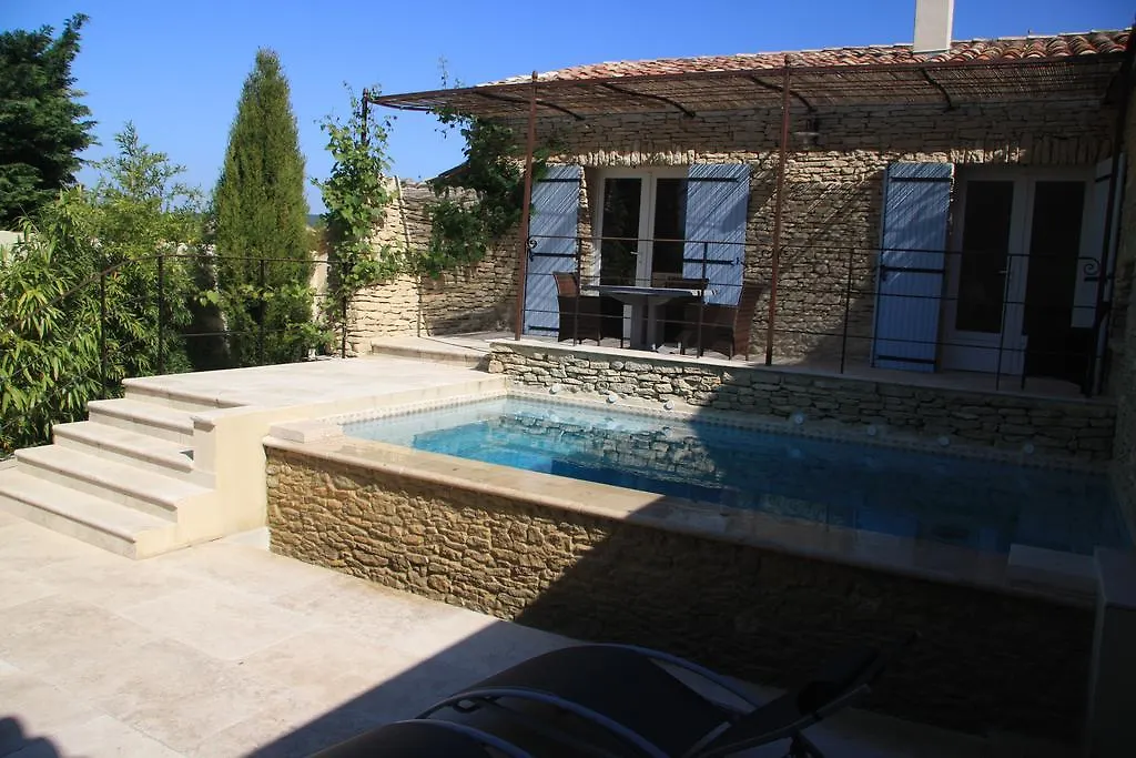 Les Pres De Gordes Vila 0*,