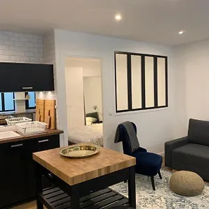 Loft Luxe Republique Parijs