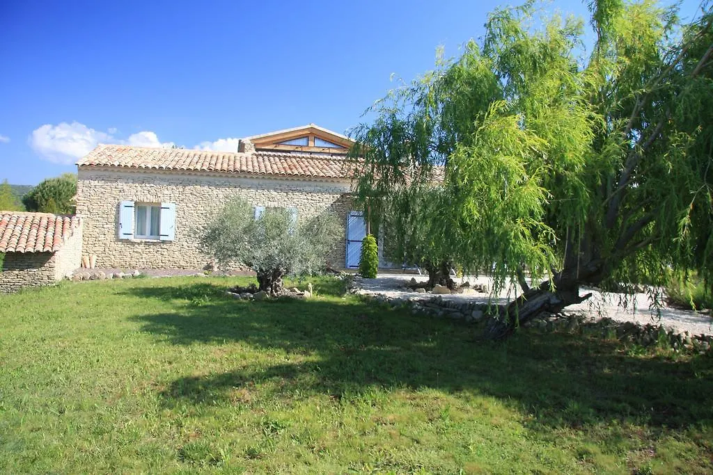 Les Pres De Gordes Villa