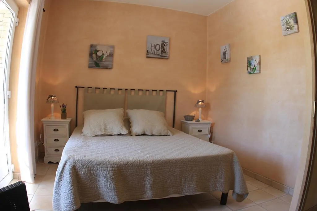 Les Pres De Gordes Villa